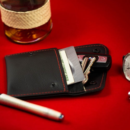 Autoschlüssel-Etui Bisonleder (Keyless-Go-Blocker) - 100% Handgefertigt in Deutschland! - MakakaOnTheRun RFID NFC Blocker &amp; Anti Spy Produkte 