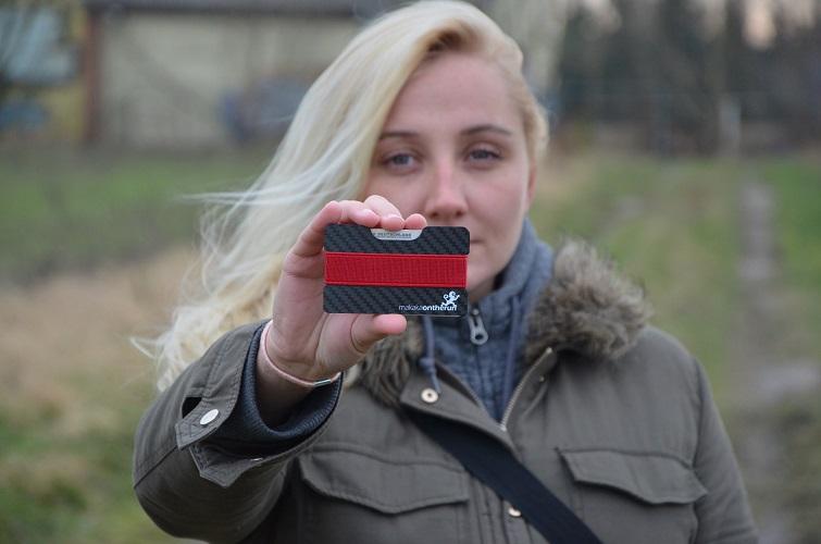 Carbon Slim Wallet - MakakaOnTheRun